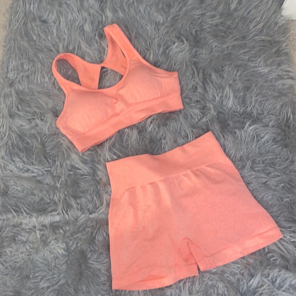 matching workout set